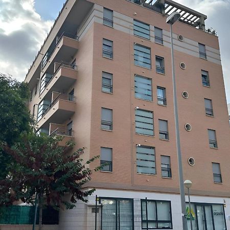 Malaga Campus Apartment Parking Included 외부 사진
